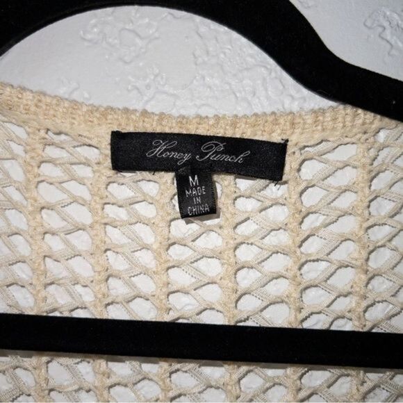 Honey Punch Cream Open Knit Draped Cardigan Size‎ Medium - Picture 3 of 6